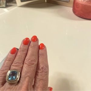 David Yurman Swiss Blue Topaz ring Size 6.  Beautiful setting in silver.